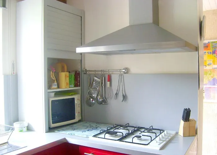 Maison De 2 Avec Terrasse Amenagee A Lunas (Herault)
